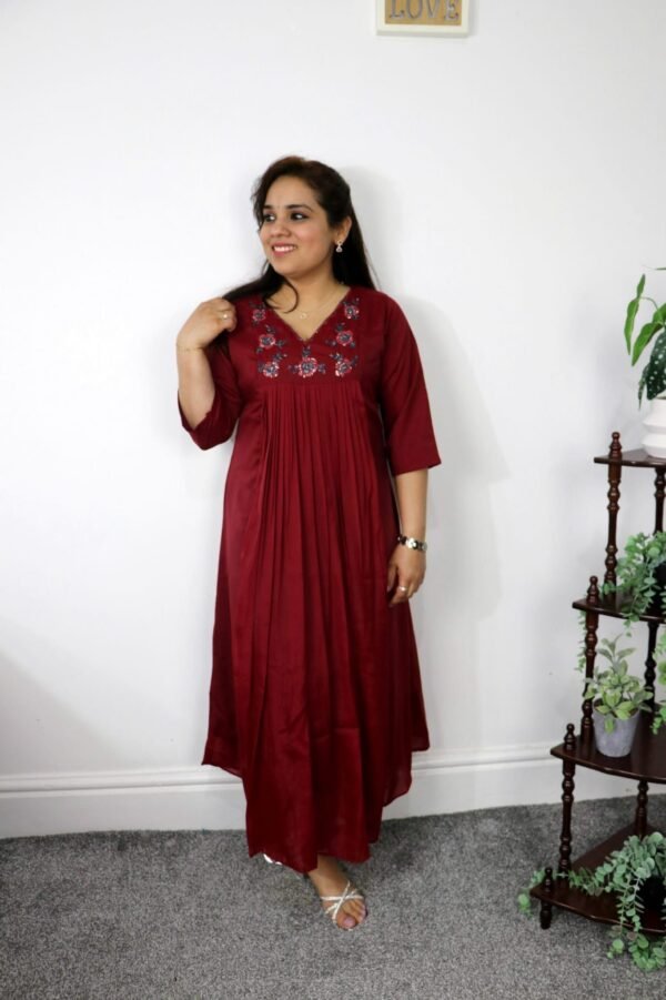 Maroon embroidered A-line rayon kurti with floral neckline detailing – Indian ethnic women’s wear inspired by Kerala style